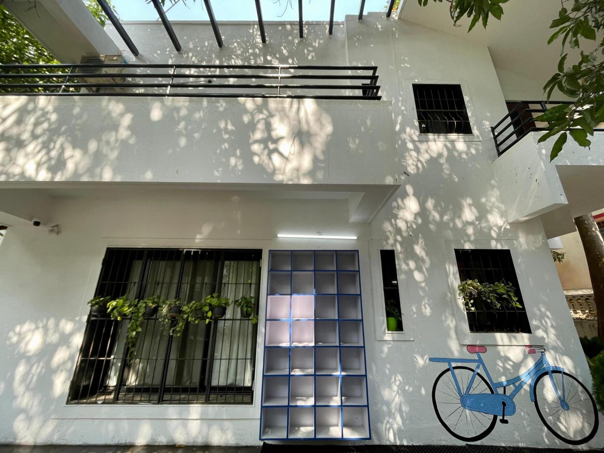 Hoshtel99 - Lux - Stay, Cowork And Cafe - Luxurious Bungalow Pune Ngoại thất bức ảnh