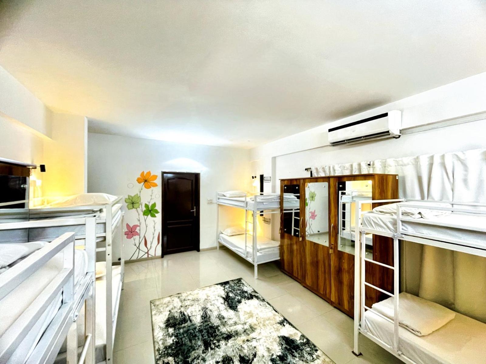 Hoshtel99 - Lux - Stay, Cowork And Cafe - Luxurious Bungalow Pune Ngoại thất bức ảnh