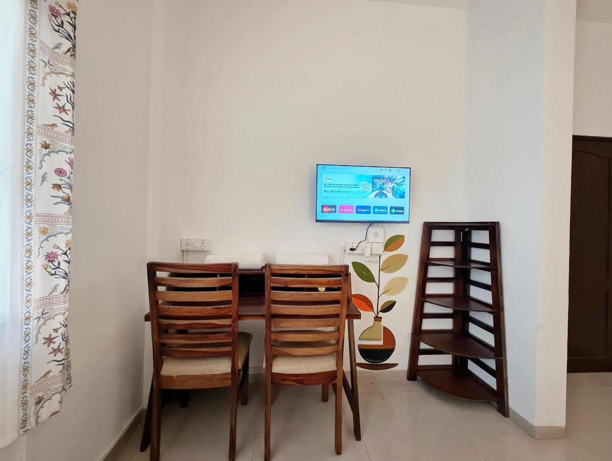 Hoshtel99 - Lux - Stay, Cowork And Cafe - Luxurious Bungalow Pune Ngoại thất bức ảnh
